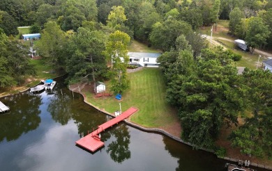 Got a big family or lots of lake-lovin' friends? This 4 - Lake Home For Sale in Cross Hill, South Carolina