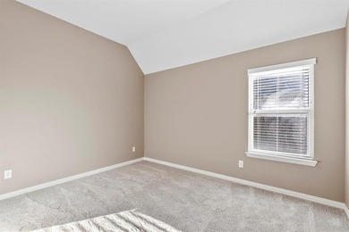 Experience living in this beautifully appointed 4bedroom, 3 - photo 15