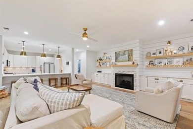 Welcome to this stunning custom-built home in Hampton Lake - photo 18