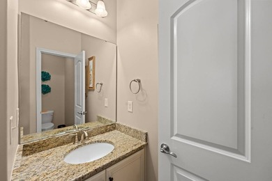 Welcome home to this lovely and spacious 5/bedroom, 3/bath - photo 24