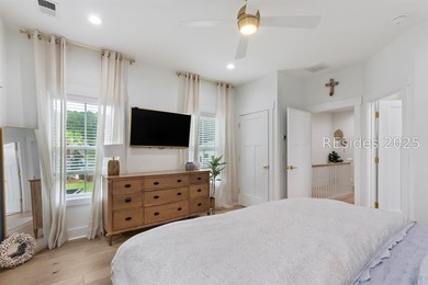 Welcome to this stunning custom-built home in Hampton Lake - photo 30