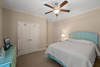 Welcome home to this lovely and spacious 5/bedroom, 3/bath - photo 30