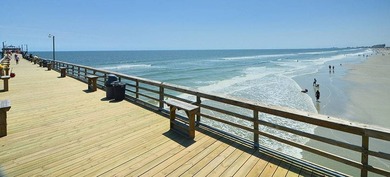 Welcome home to this lovely and spacious 5/bedroom, 3/bath - photo 41