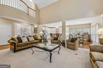 EXQUISITE STUUCO HOME in the prestigious MORNINGVIEW community - photo 11