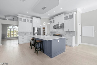 Nestled within the prestigious Beachview Estates at Sanibel - photo 4