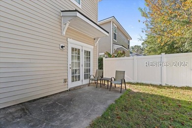 A rare listing in Palmetto Pointe Towns. This home features 4 - photo 23
