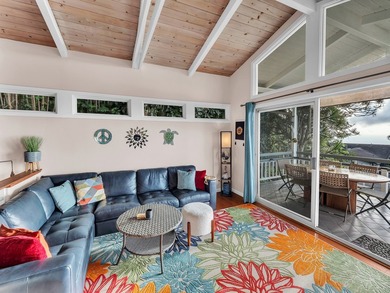 Welcome to Casa Amore, a beautifully custom-built 3-bedroom - photo 5