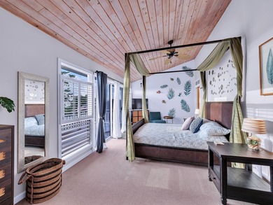 Welcome to Casa Amore, a beautifully custom-built 3-bedroom - photo 7