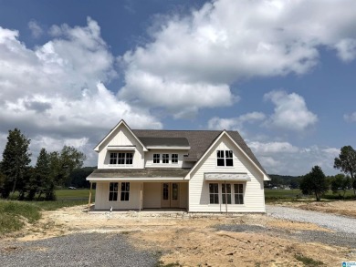Lake Home For Sale in Guntersville, Alabama