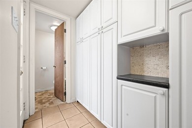 Welcome to 59 S 14th st, perfectly located in the heart of - photo 13