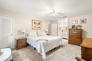 Remarks: Meticulously maintained home with original owners! This - photo 15