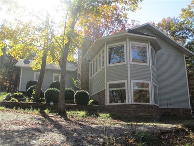 Table Rock Lake - Carroll County Home For Sale in Holiday Island Arkansas