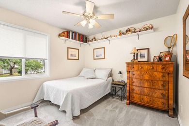 Remarks: Meticulously maintained home with original owners! This - photo 21
