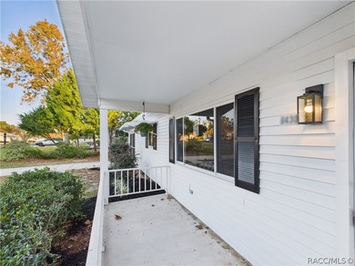 This charming 2-bedroom, 2-bath, 1-car garage home in Palm Cay - photo 21