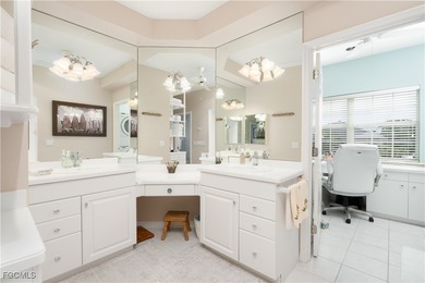 Welcome to A Waterfront Paradise! Discover the ultimate - photo 22