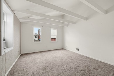 Welcome to 59 S 14th st, perfectly located in the heart of - photo 22