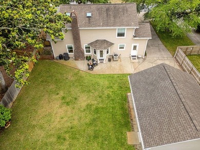 Remarks: Meticulously maintained home with original owners! This - photo 24