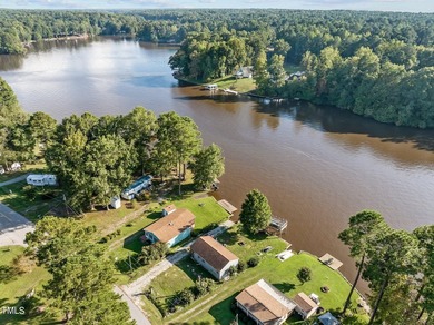 PRICE REDUCED DONT WAIT *LAKEFRONT SANCTUARY IN A PREMIERE GATED - photo 26