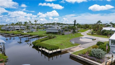 Welcome to A Waterfront Paradise! Discover the ultimate - photo 41
