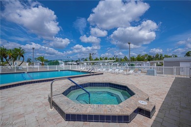 Reduced!!!!! Located in Fountain View RV Resort, a - photo 22