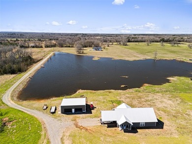 (private lake, pond, creek) Home For Sale in Pittsburg Texas