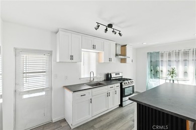 OPEN HOUSE SATURDAY 6/13 12PM TO 3PM Enjoy a hassle-free move - photo 5