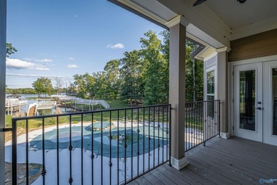Welcome to exceptional waterfront living! This beautiful home - photo 43