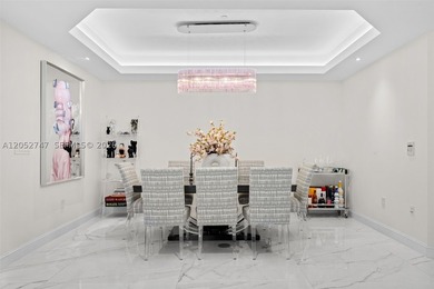 A beautifully renovated residence at the prestigious Turnberry - photo 11