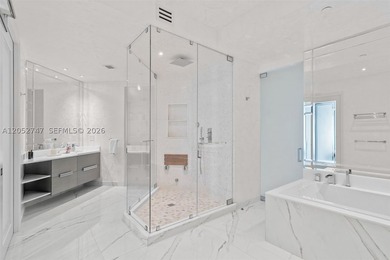 A beautifully renovated residence at the prestigious Turnberry - photo 15
