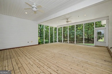 *Almost 4000 sq ft just waiting for a family to fill this space - photo 31
