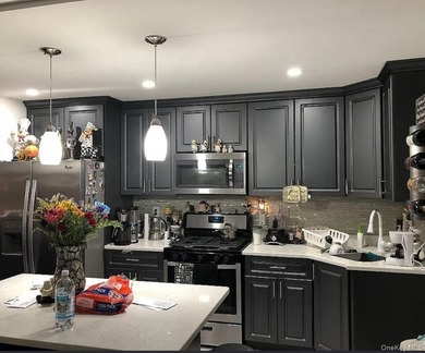 MAGNIFICIENT BRICK HOME WITH OPEN CONCEPT FEEL, WOOD BURNING - photo 3