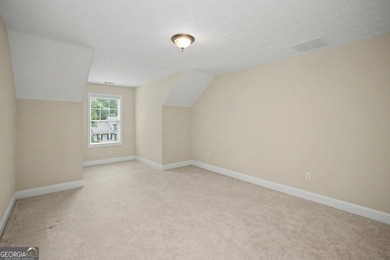 *Almost 4000 sq ft just waiting for a family to fill this space - photo 34