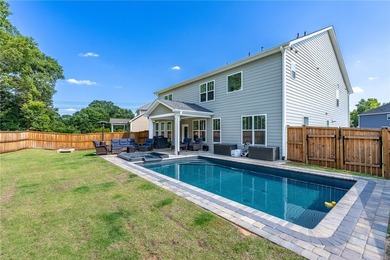 106 Giannelli Way isn't trying to be impressive with one feature - photo 38