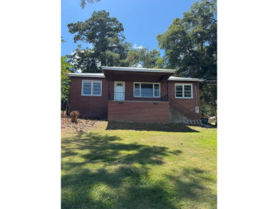 Lake Home For Sale in Eufaula, Alabama