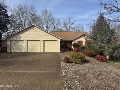 Tellico Lake Home Sale Pending in Loudon Tennessee