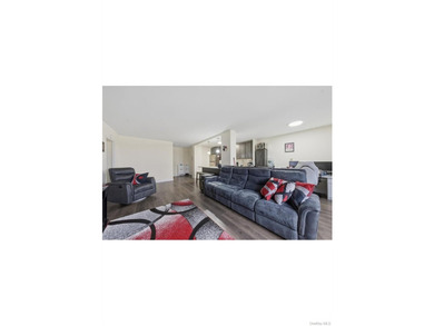 Welcome to 825 Morrison Ave, a beautifully renovated two-bedroom - photo 12