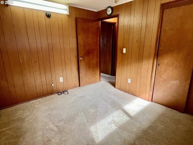 Rare Gold Beach hilltop retreat! This 3.21-acre property - photo 13