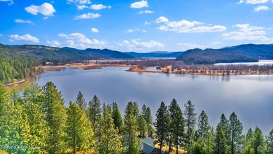 A TRUE IDAHO PARADISE! Nestled along the shores of Round Lake - photo 14