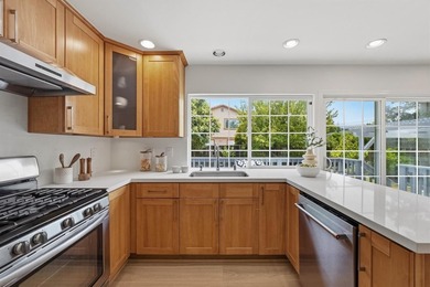 Welcome to 1284 Montmorency Drive, a stunning Cambrian gem - photo 14