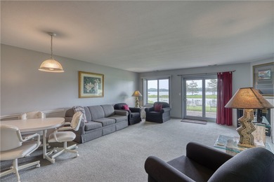 Enjoy lakeside living with this 2BR/2BA condo at the Spider Lake - photo 15