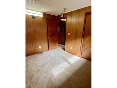 Rare Gold Beach hilltop retreat! This 3.21-acre property - photo 15