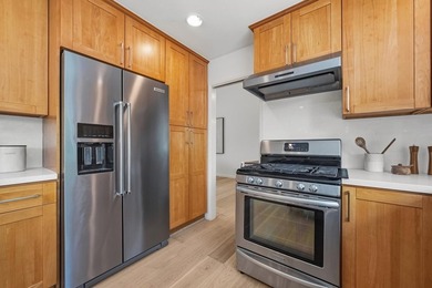 Welcome to 1284 Montmorency Drive, a stunning Cambrian gem - photo 16