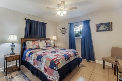 This 1,255 SqFt brick home is ideally located just off Cowan - photo 18