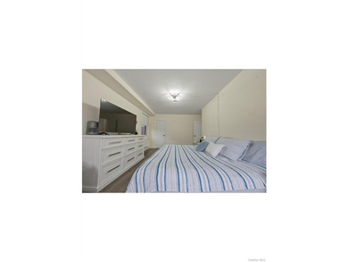 Welcome to 825 Morrison Ave, a beautifully renovated two-bedroom - photo 18
