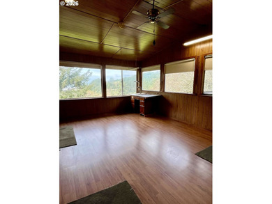 Rare Gold Beach hilltop retreat! This 3.21-acre property - photo 23