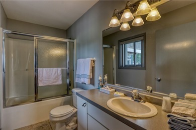 Enjoy lakeside living with this 2BR/2BA condo at the Spider Lake - photo 25