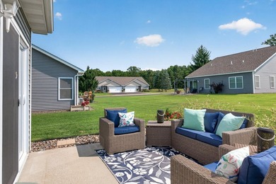 Welcome to 918 Gable Street in the desirable 55+ townhome - photo 27