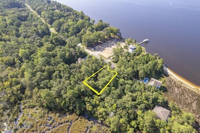 Neuse River Lot For Sale in Minnesott Beach North Carolina