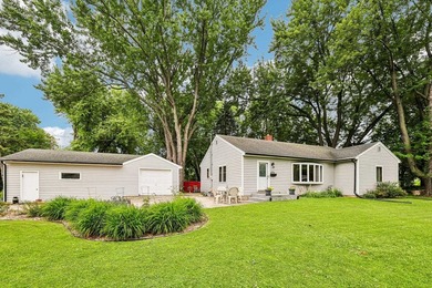 Additional listing photo 1