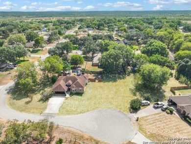 Stunning 4 bed 3 bath home with beautiful new flooring and a